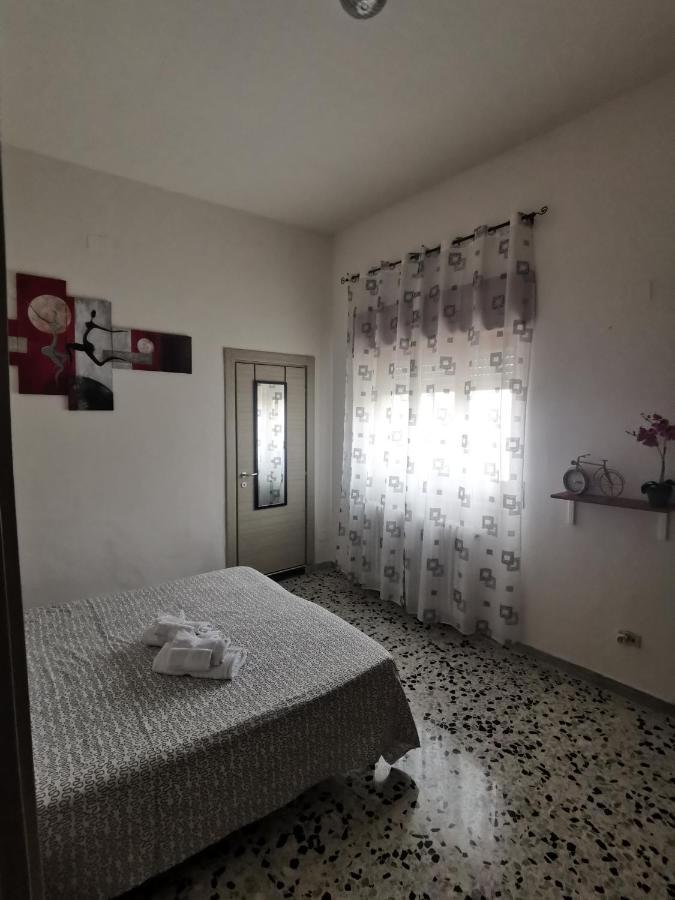 Ferienwohnung Maison Irene Melfi Exterior foto